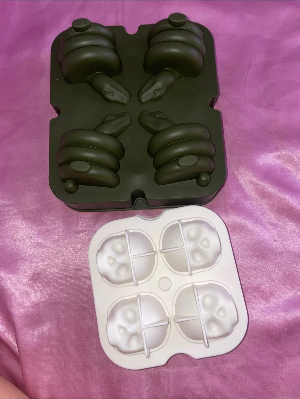 Gothic Ice Cube Trays 🖤